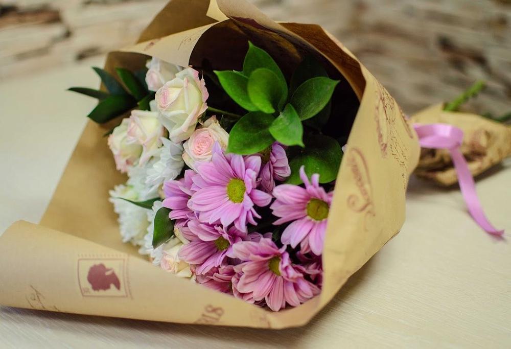 Букет цветов из: Розы и Хризантемы в Сытьково