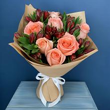 Букет цветов из:  Розы и Альстромерии в Сытьково